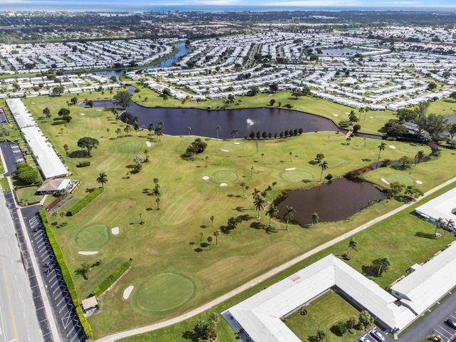 904 SW 5th Court, Boynton Beach, FL 33426