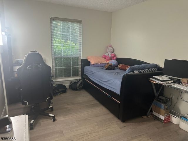 167 Rachel Ct, Franklin Twp., NJ 08823