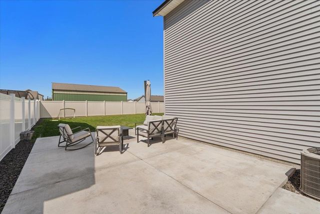 414 S Beeman St, Airway Heights, WA 99001