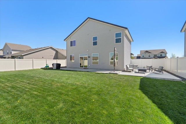 414 S Beeman St, Airway Heights, WA 99001