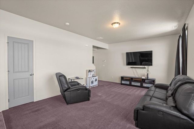 414 S Beeman St, Airway Heights, WA 99001