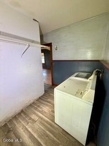 5 Lockrow Boulevard, Colonie, NY 12205