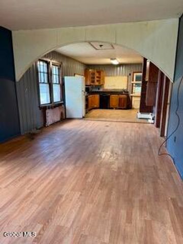 5 Lockrow Boulevard, Colonie, NY 12205