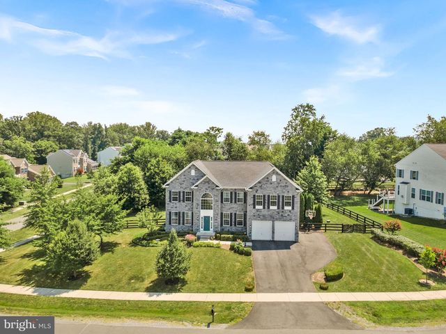 5 RAMSDELL CT, Round Hill, VA 20141
