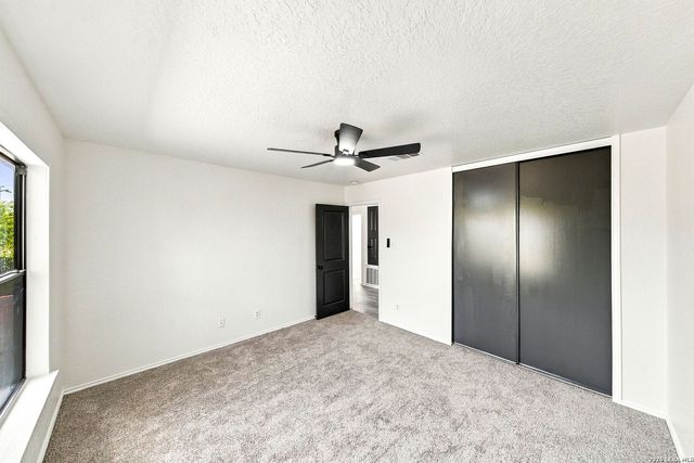 5068 Viking Coral, San Antonio, TX 78244