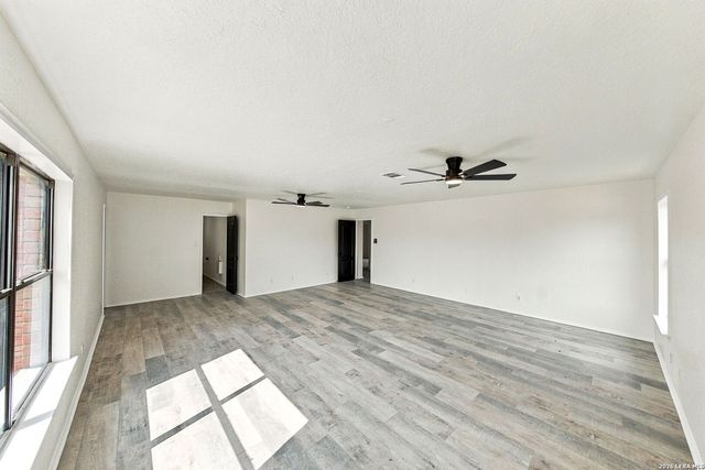 5068 Viking Coral, San Antonio, TX 78244