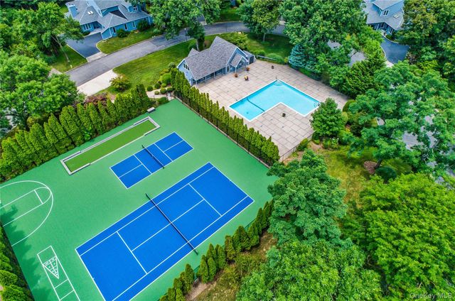 3 Heiko Court, Northport, NY 11768