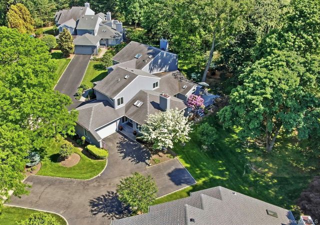 3 Heiko Court, Northport, NY 11768