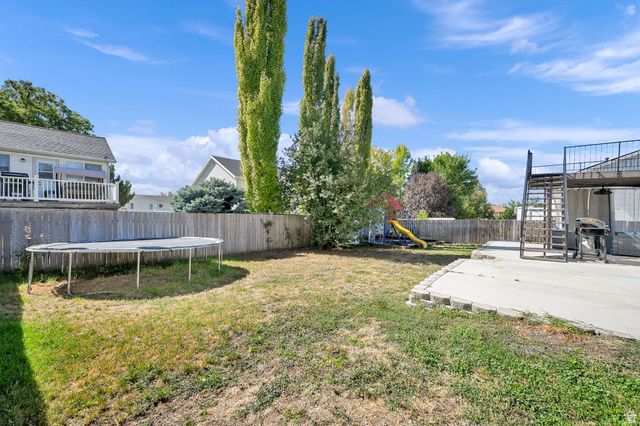 482 W 275 N, Clearfield, UT 84015