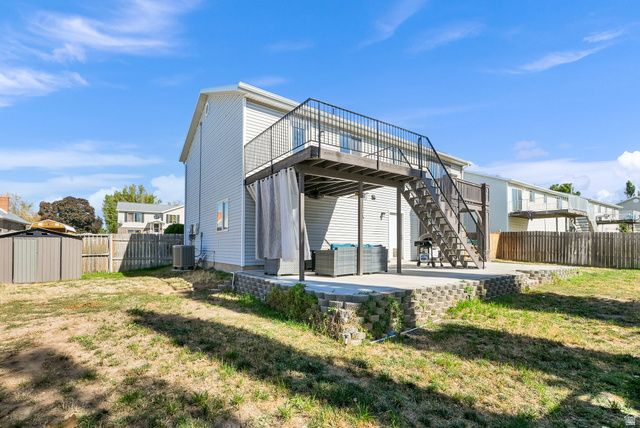 482 W 275 N, Clearfield, UT 84015