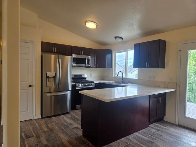 482 W 275 N, Clearfield, UT 84015