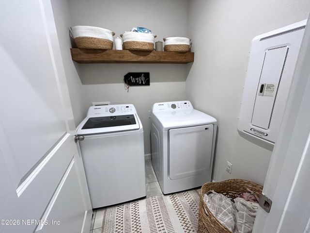 1460 TAN TARA, Jacksonville, FL 32221