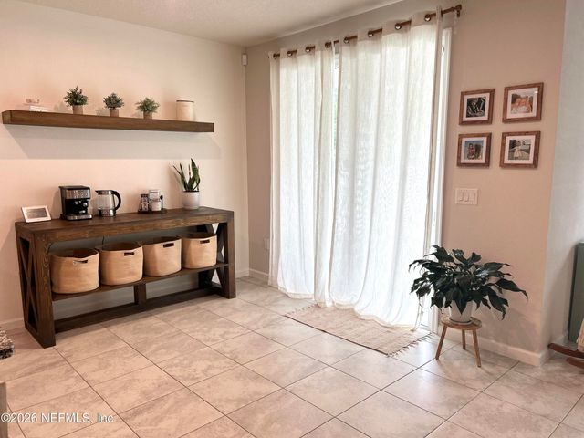 1460 TAN TARA, Jacksonville, FL 32221