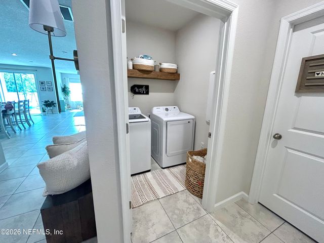 1460 TAN TARA, Jacksonville, FL 32221