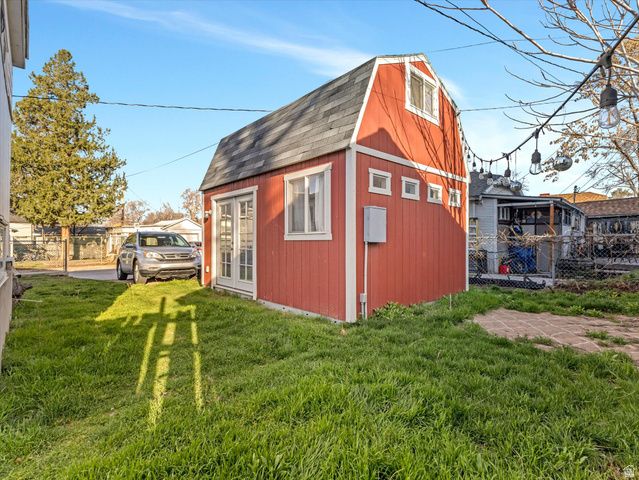 743 E 900 S, Salt Lake City, UT 84105