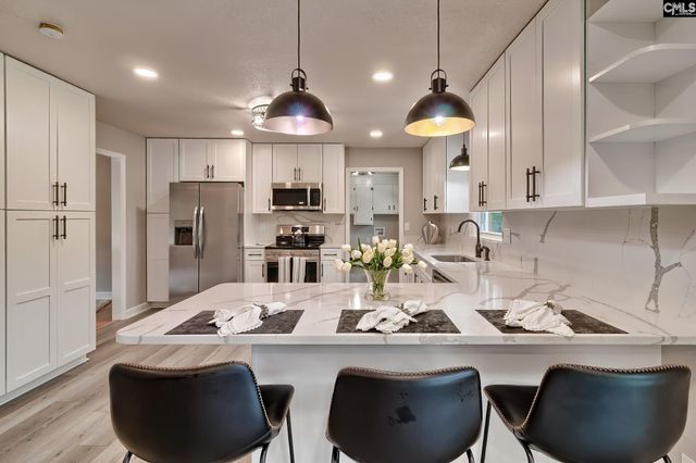 671 Ramblin Road, West Columbia, SC 29170