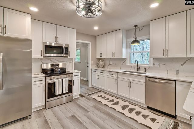 671 Ramblin Road, West Columbia, SC 29170