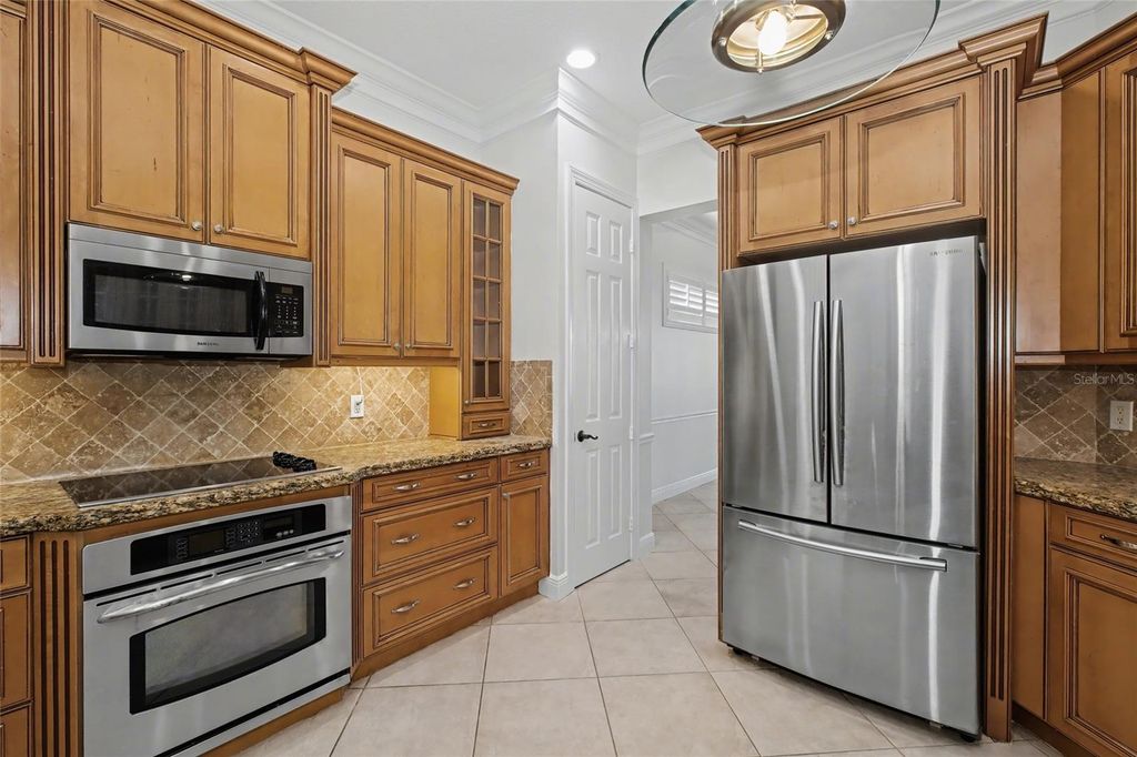 Image 19 of property listing at 2158 FALLS CIRCLE, Vero Beach, FL 32967