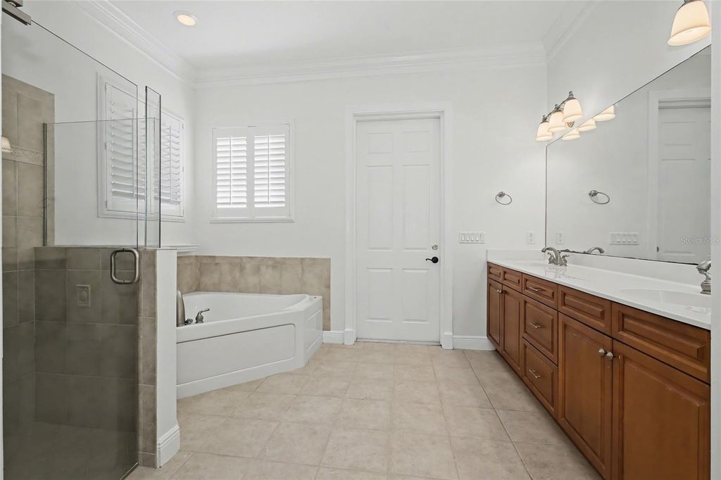 Image 22 of property listing at 2158 FALLS CIRCLE, Vero Beach, FL 32967