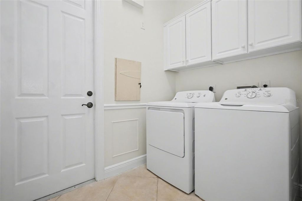 Image 25 of property listing at 2158 FALLS CIRCLE, Vero Beach, FL 32967