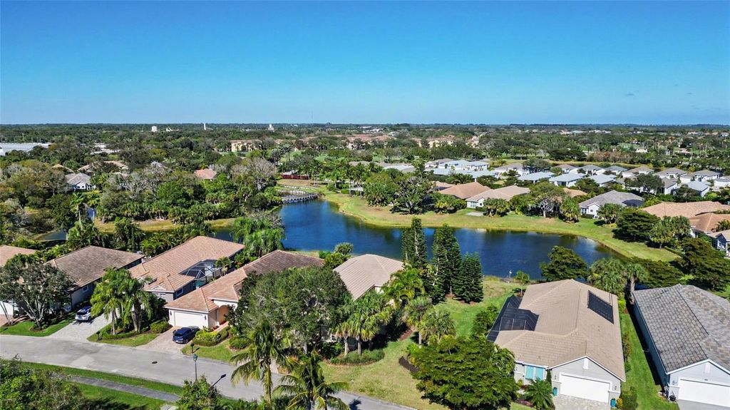 Image 35 of property listing at 2158 FALLS CIRCLE, Vero Beach, FL 32967