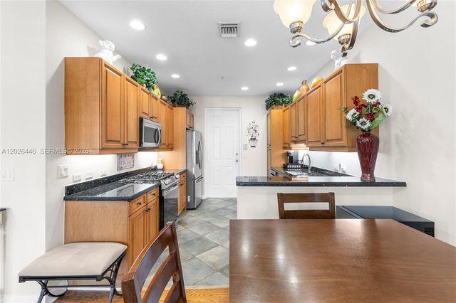 3020 NW 125th Avenue 108, Sunrise, FL 33323