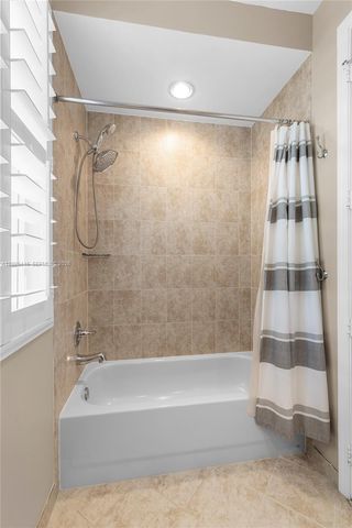3020 NW 125th Avenue 108, Sunrise, FL 33323