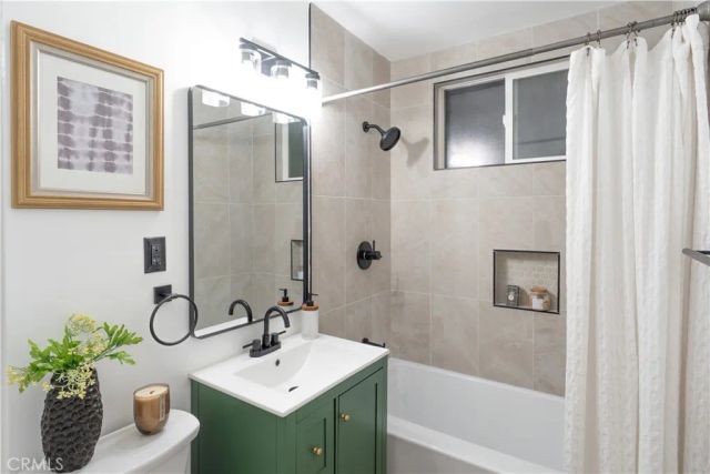 218 Muroc, Fullerton, CA 92833