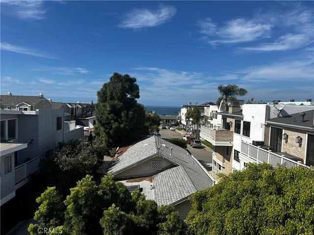 425 11th, Hermosa Beach, CA 90254