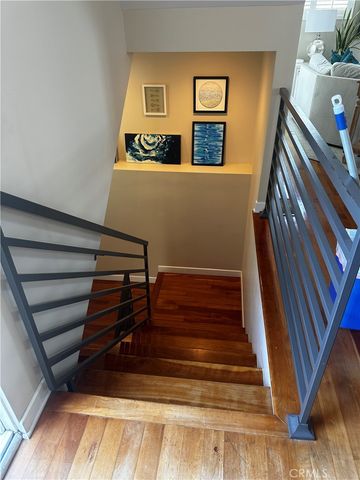 425 11th, Hermosa Beach, CA 90254