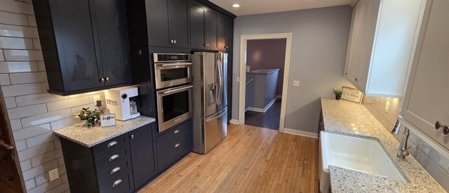 9120 S Chicago COURT, Oak Creek, WI 53154