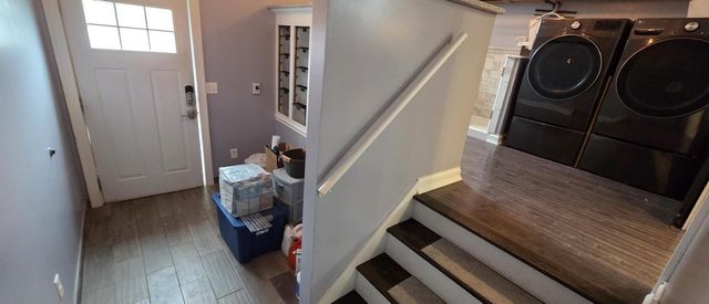 9120 S Chicago COURT, Oak Creek, WI 53154