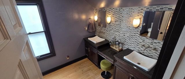 9120 S Chicago COURT, Oak Creek, WI 53154