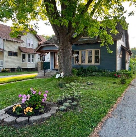 9120 S Chicago COURT, Oak Creek, WI 53154