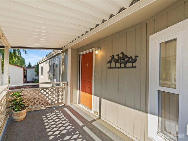 1427 100th Street SW #127, Everett, WA 98204