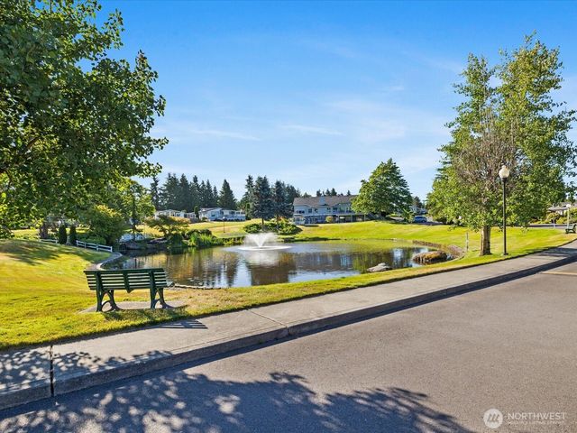1427 100th Street SW #127, Everett, WA 98204