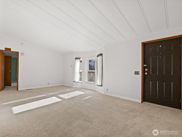 1427 100th Street SW #127, Everett, WA 98204