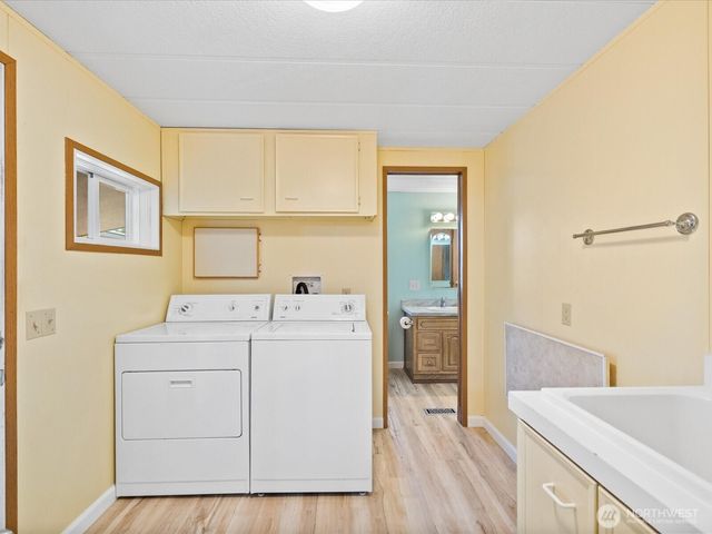 1427 100th Street SW #127, Everett, WA 98204
