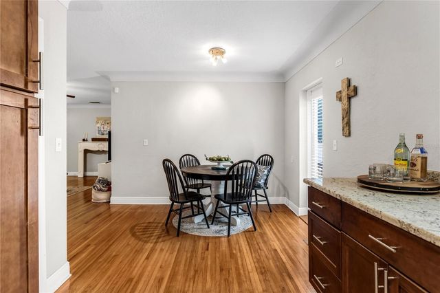 2425 36TH AVENUE N, St Petersburg, FL 33713