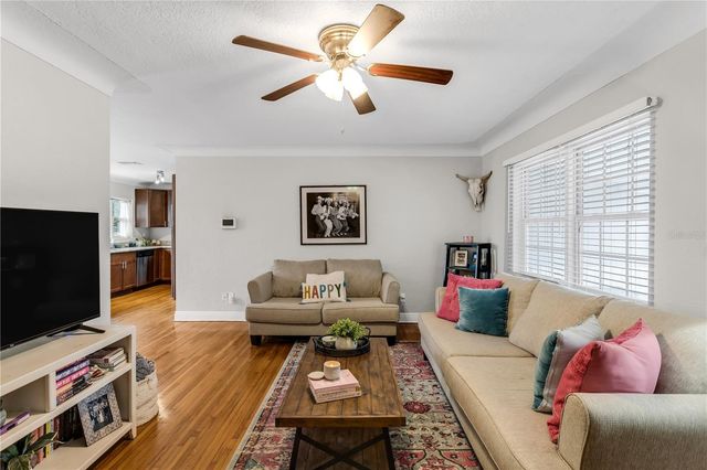 2425 36TH AVENUE N, St Petersburg, FL 33713