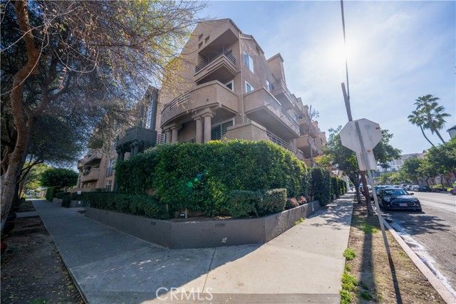 640 W 4th 101, Long Beach, CA 90802