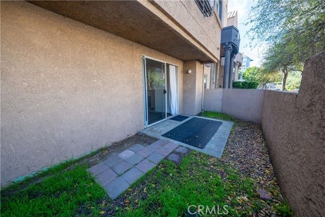 640 W 4th 101, Long Beach, CA 90802