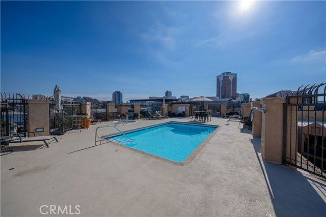 640 W 4th 101, Long Beach, CA 90802