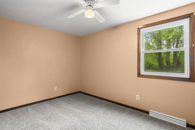 W5646 VANS ROAD, Appleton, WI 54915