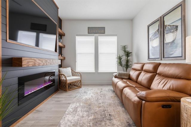 7 FALMOUTH DRIVE, Palm Coast, FL 32137