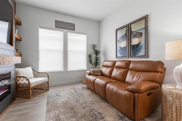 7 FALMOUTH DRIVE, Palm Coast, FL 32137