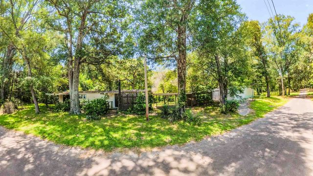 1281 & 1330 Moxley Grocery Rd, Karnack, TX 75661