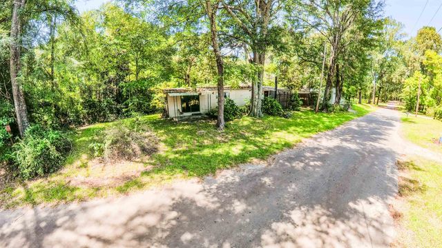 1281 & 1330 Moxley Grocery Rd, Karnack, TX 75661