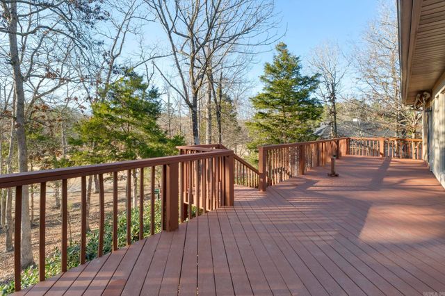 15 Temerario Place, Hot Springs Village, AR 71909