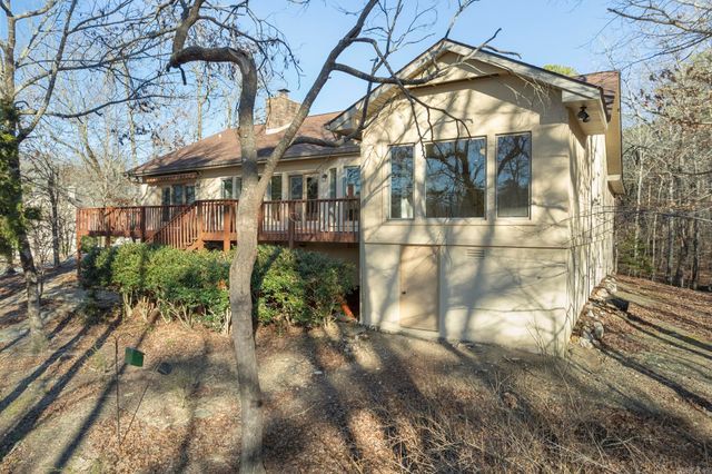 15 Temerario Place, Hot Springs Village, AR 71909